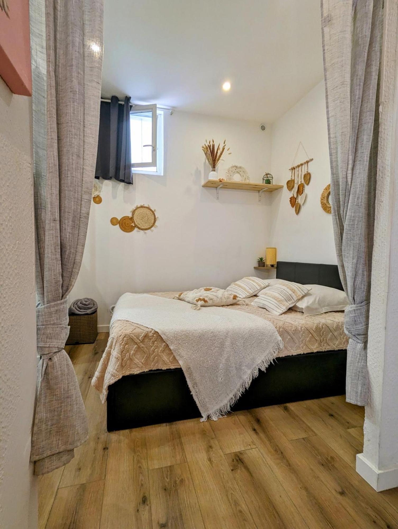 Appartamento Cosy Proche Du Port Nizza